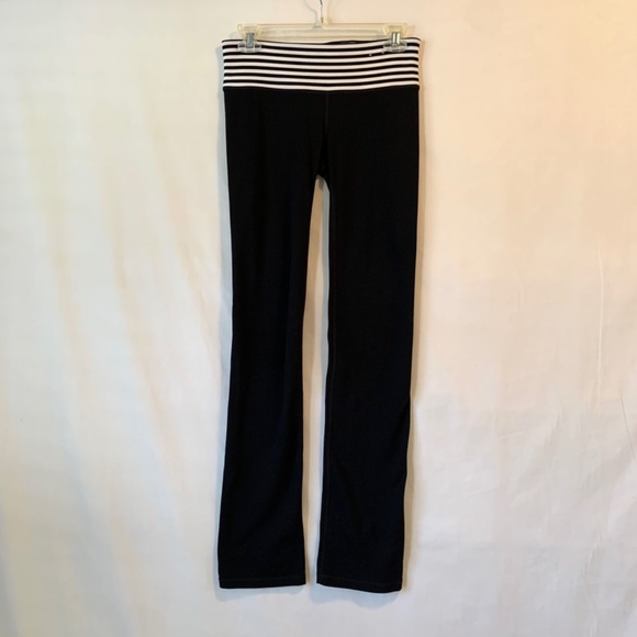 GapFit Yoga Slim Straight Active Pants Size Small - Picture 2 of 7